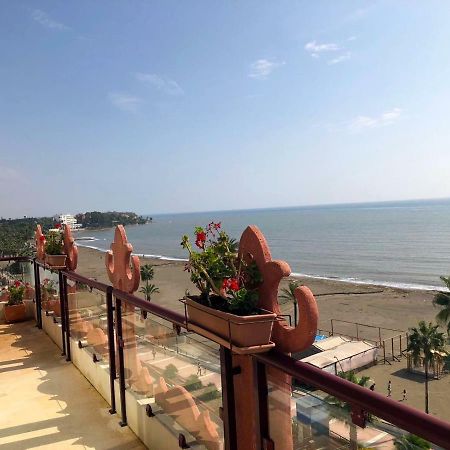 Atico-Duplex Primera Linea De Playa En El Centro De Estepona Esterno foto