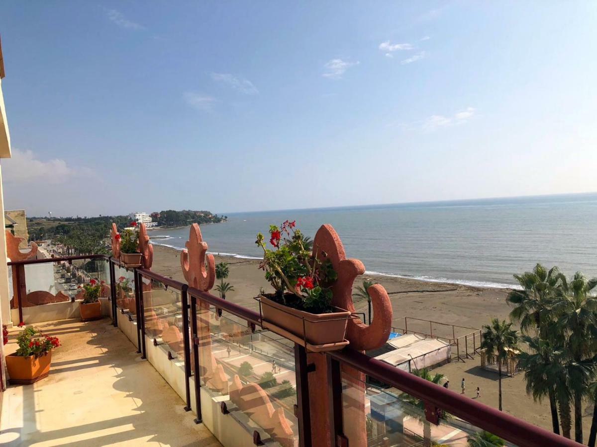 Atico-Duplex Primera Linea De Playa En El Centro De Estepona Esterno foto